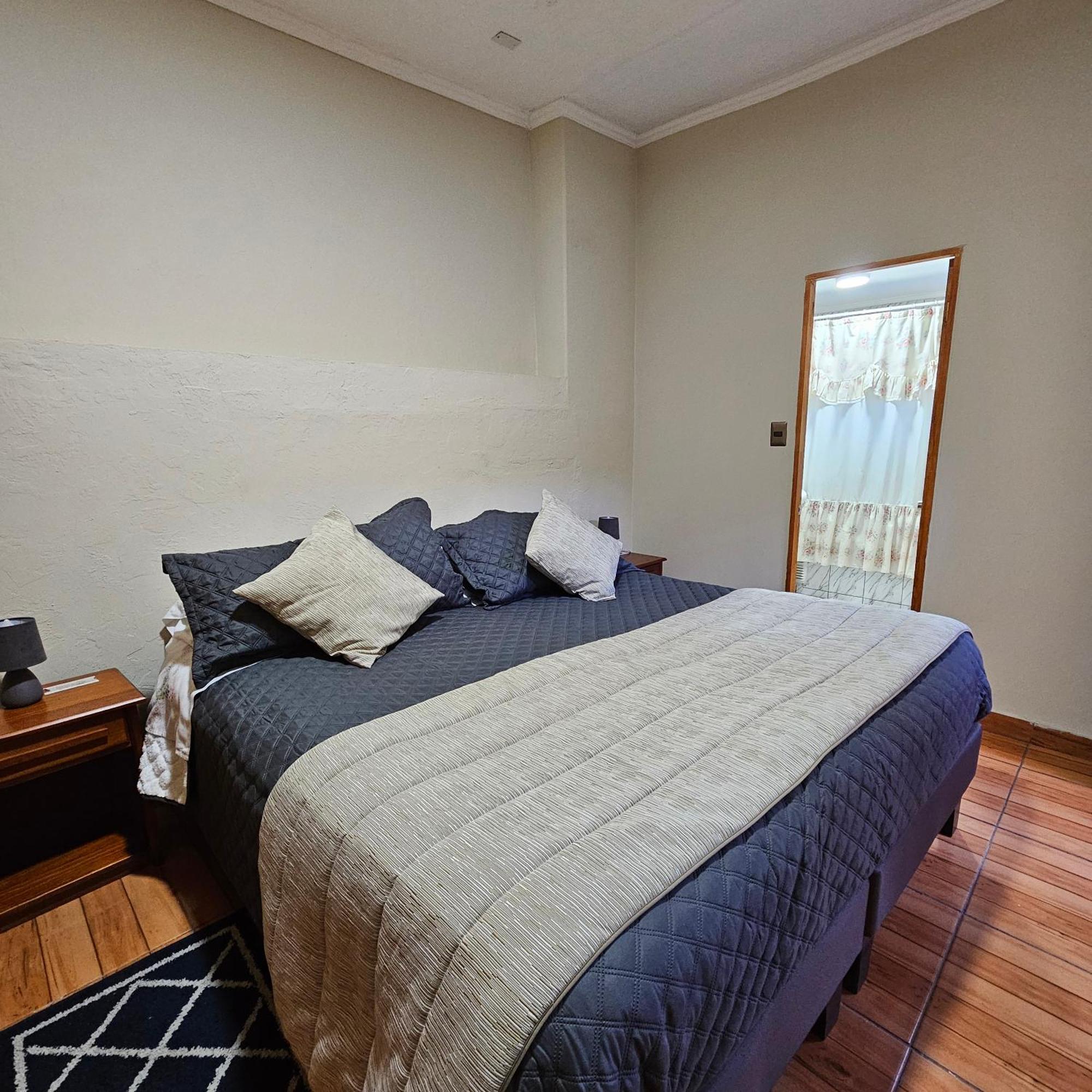 Hostal De Colon La Serena Eksteriør billede