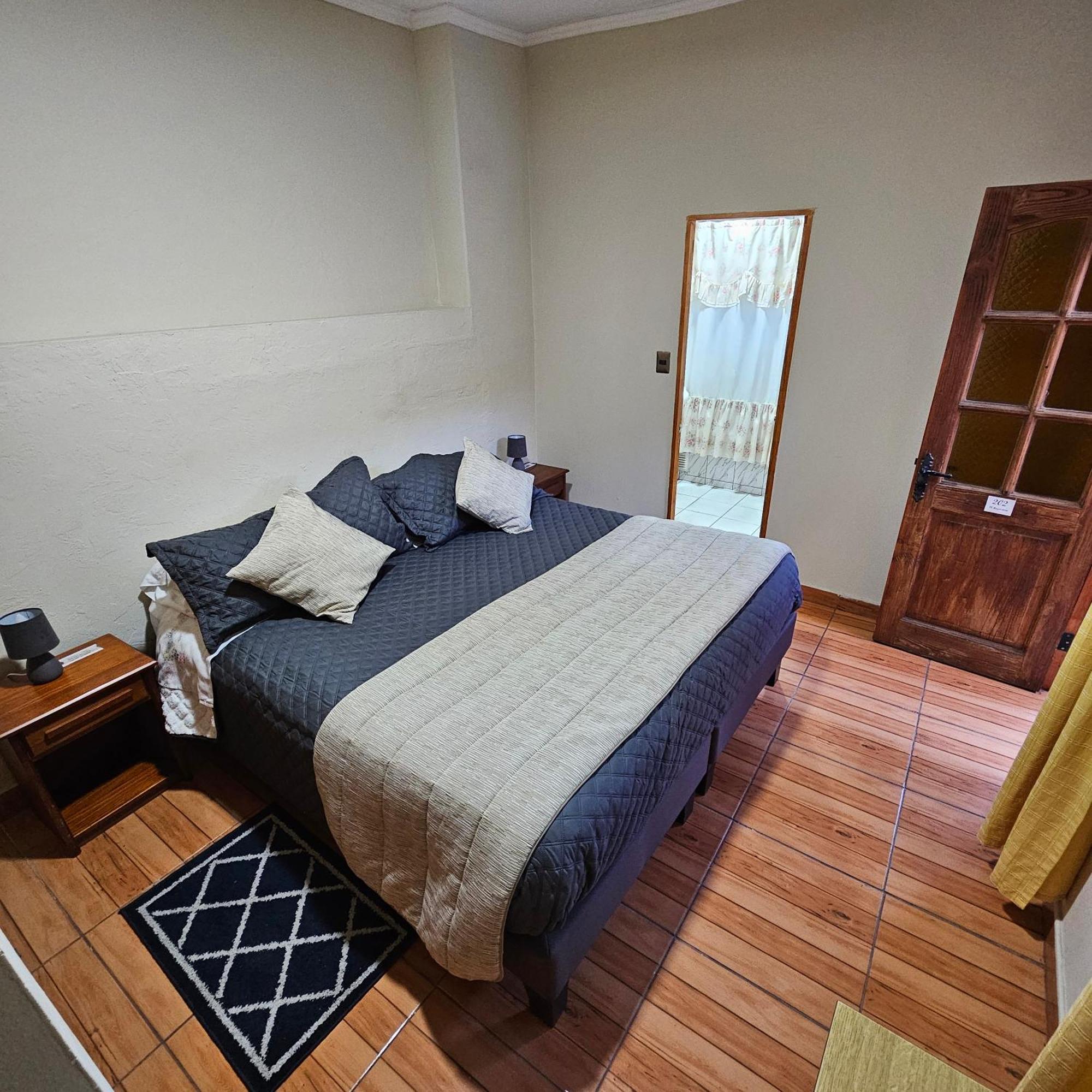 Hostal De Colon La Serena Eksteriør billede