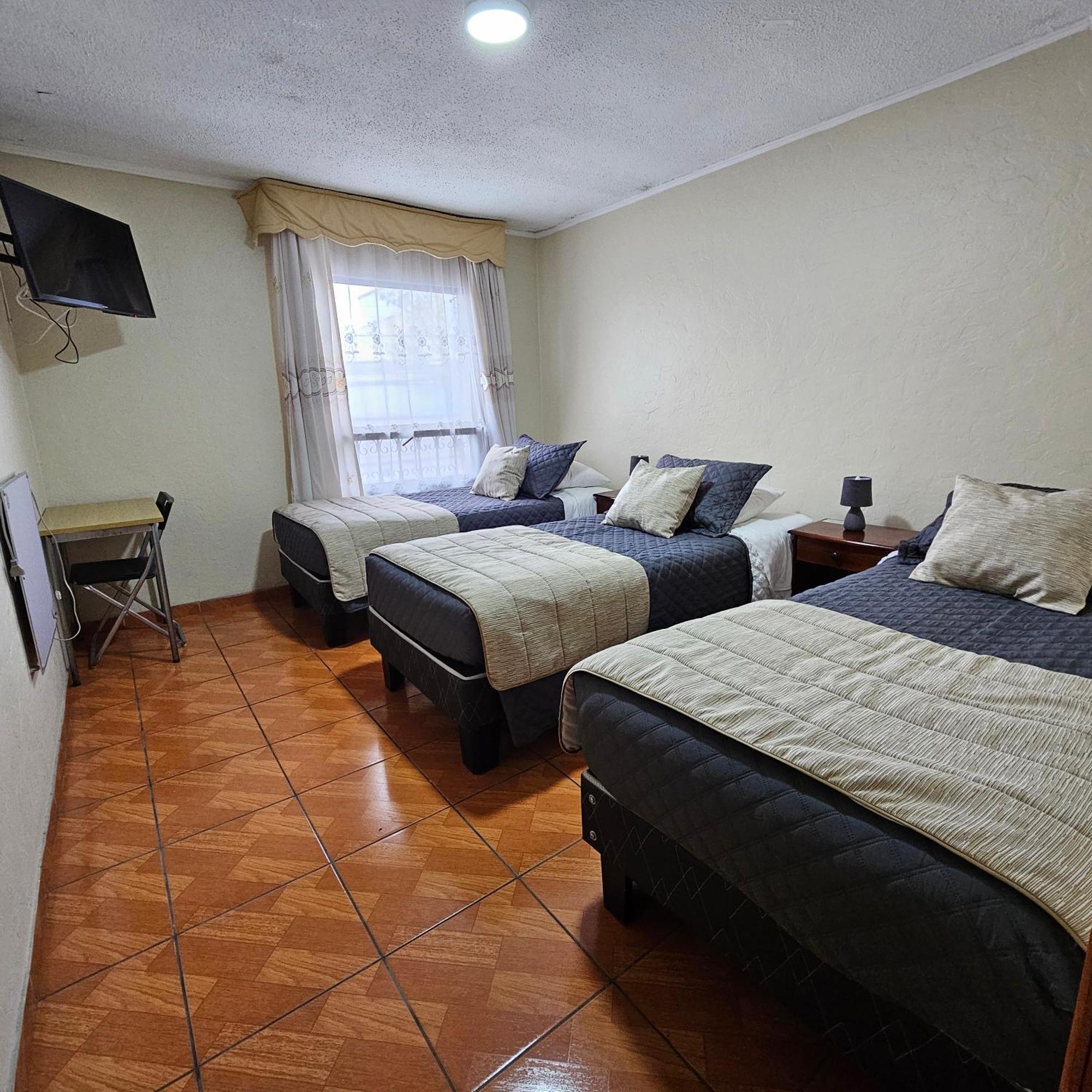 Hostal De Colon La Serena Eksteriør billede